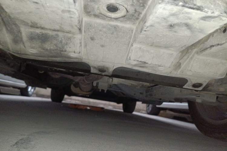 Used Buick GL8 2014 3.0L XT Luxury Business Flagship Edition Chassis Front