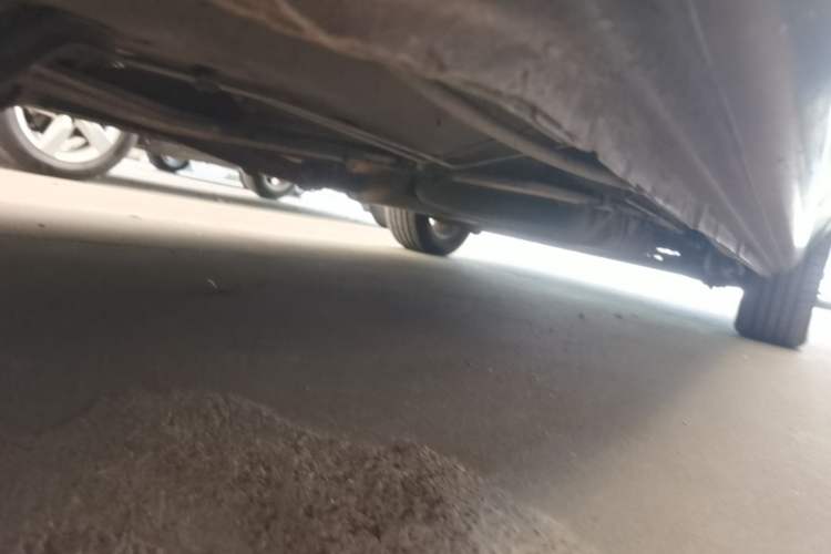 Used Buick GL8 2014 2.4L Classic Edition Chassis Front Left