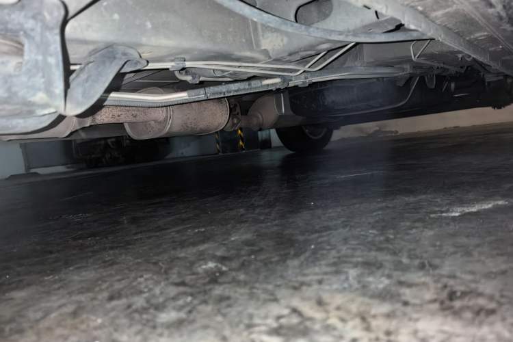 Used Buick GL8 2014 3.0L XT Luxury Business Flagship Edition Chassis Front Left