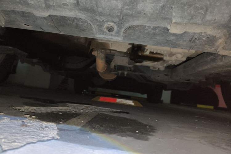 Used Buick GL8 2014 2.4L Executive Edition Chassis Front