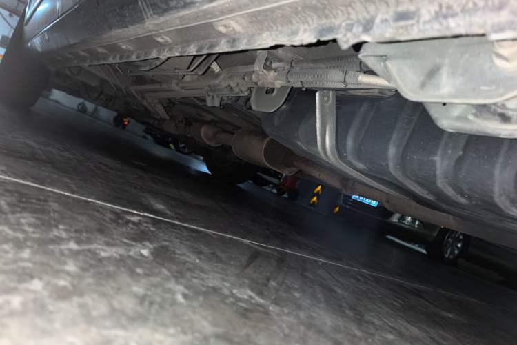 Used Buick GL8 2014 3.0L XT Luxury Business Flagship Edition Chassis Rear Left