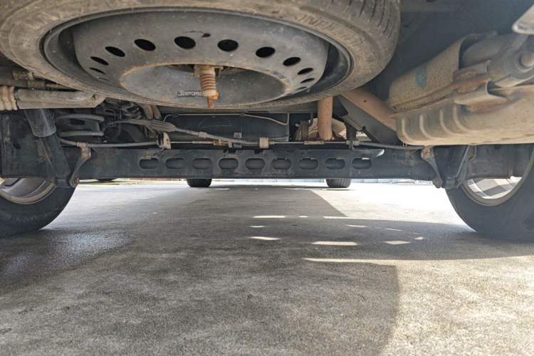 Used Buick GL8 2014 2.4L CT Luxury Business Comfort Edition Chassis Rear