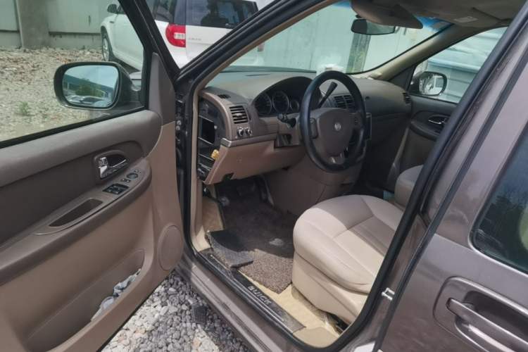 Used Buick GL8 2014 2.4L Classic Edition Driver Seat