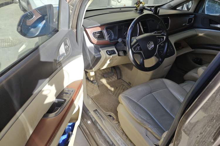 Used Buick GL8 2014 3.0L XT Luxury Business Flagship Edition Driver Seat