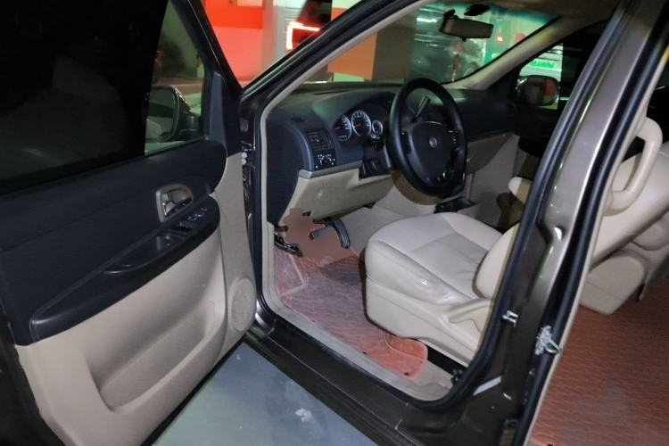 Used Buick GL8 2014 2.4L Executive Edition Driver Seat