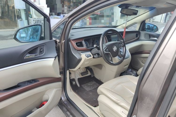 Used Buick GL8 2014 3.0L GT Luxury Business Haoya Edition Driver Seat