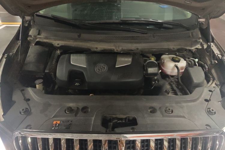 Used Buick GL8 2014 3.0L GT Luxury Business Haoya Edition Engine Bay