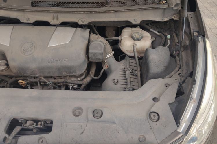 Used Buick GL8 2014 3.0L XT Luxury Business Flagship Edition Engine Bay Left