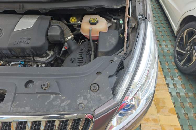 Used Buick GL8 2014 3.0L GT Luxury Business Haoya Edition Engine Bay Left