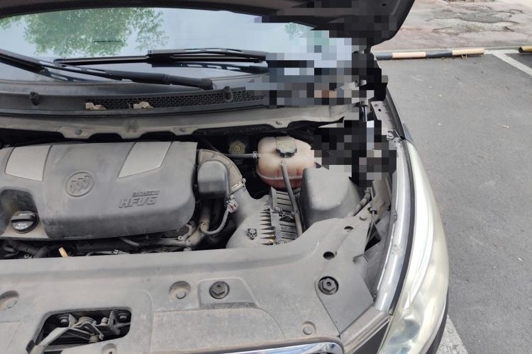 Used Buick GL8 2014 3.0L GT Luxury Business Haoya Edition Engine Bay Left