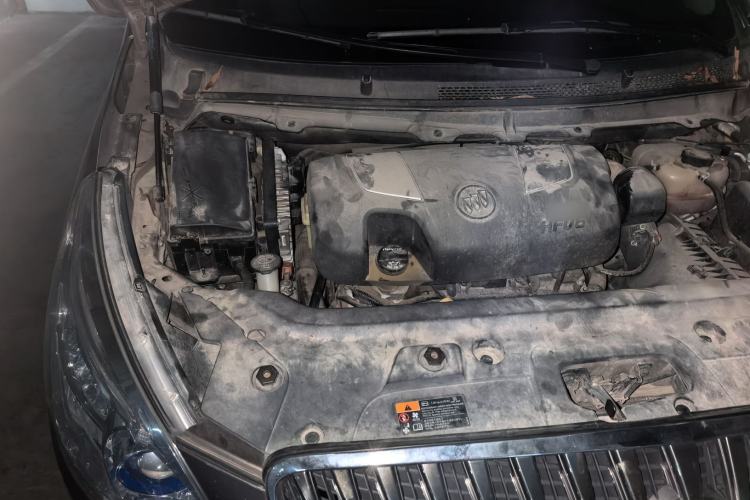 Used Buick GL8 2014 3.0L XT Luxury Business Flagship Edition Engine Bay Right