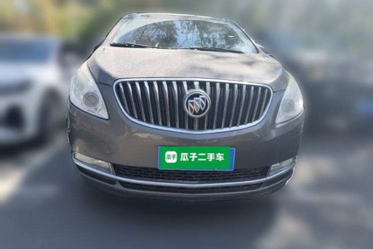 Used Buick GL8 2014 3.0L GT Luxury Business Haoya Edition Front