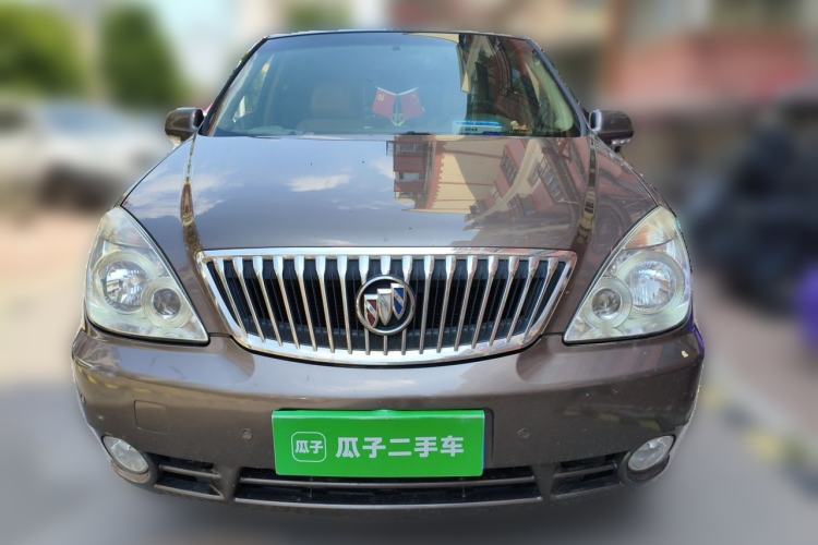 Used Buick GL8 2014 2.4L Comfort Edition Front