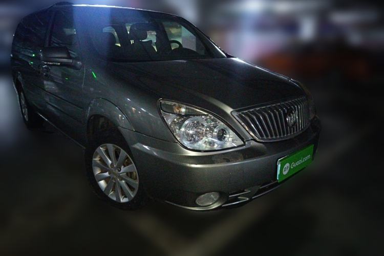 Used Buick GL8 2014 2.4L Comfort Edition Front Right 45 Deg