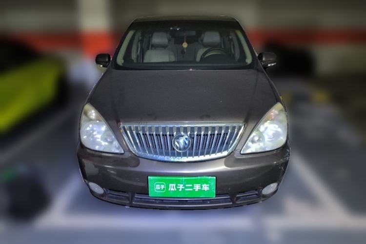 Used Buick GL8 2014 2.4L Executive Edition Front