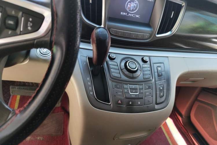 Used Buick GL8 2014 2.4L LT Luxury Business Executive Edition Gear Lever