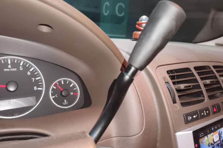 Used Buick GL8 2014 2.4L Classic Edition Gear Lever