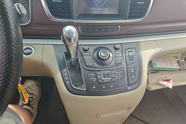 Used Buick GL8 2014 3.0L XT Luxury Business Flagship Edition Gear Lever
