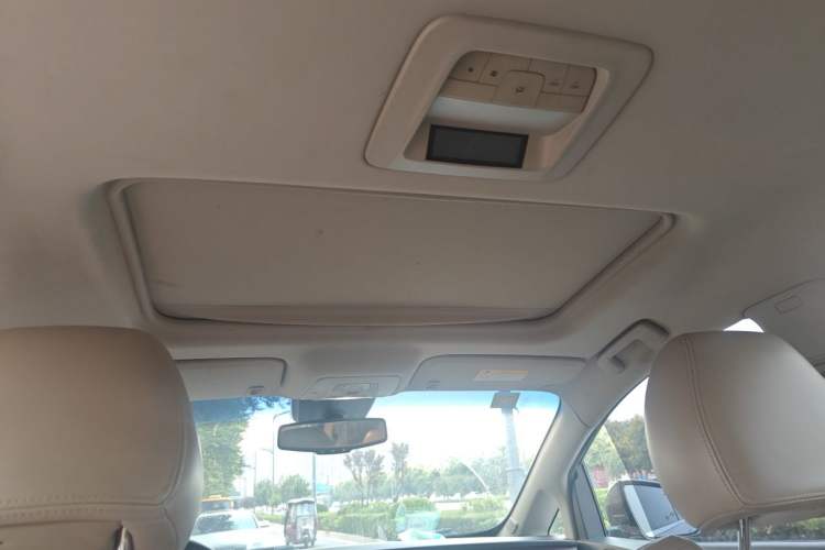 Used Buick GL8 2014 2.4L LT Luxury Business Executive Edition Headliner