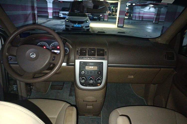 Used Buick GL8 2014 2.4L Comfort Edition Headliner