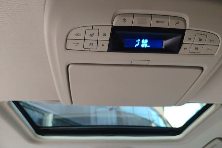 Used Buick GL8 2014 3.0L XT Luxury Business Flagship Edition Headliner