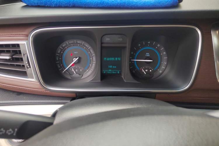 Used Buick GL8 2014 3.0L GT Luxury Business Haoya Edition Instrument Cluster