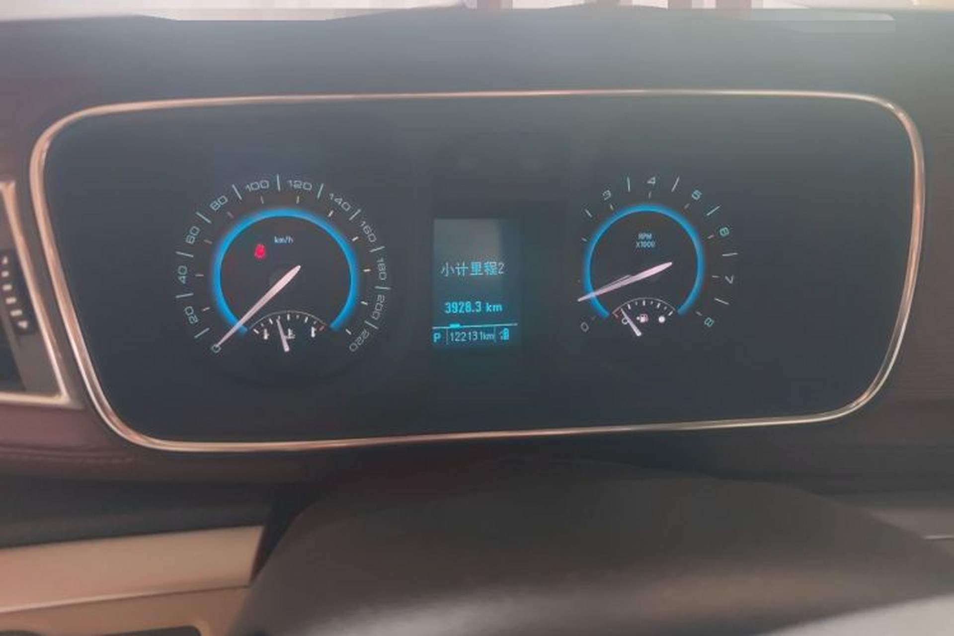Used Buick GL8 2014 3.0L XT Luxury Business Flagship Edition Instrument Cluster