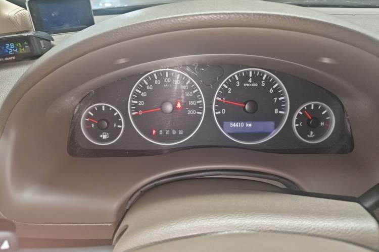Used Buick GL8 2014 2.4L Classic Edition Instrument Cluster