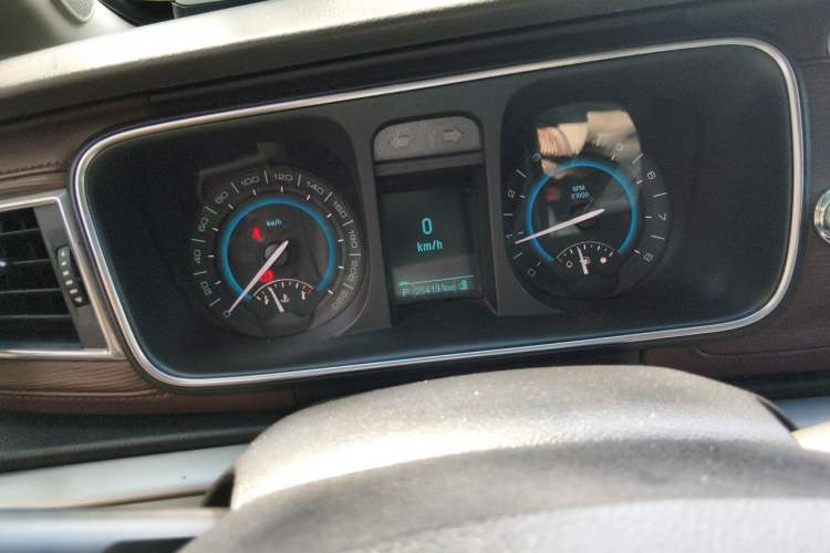 Used Buick GL8 2014 2.4L LT Luxury Business Executive Edition Instrument Cluster