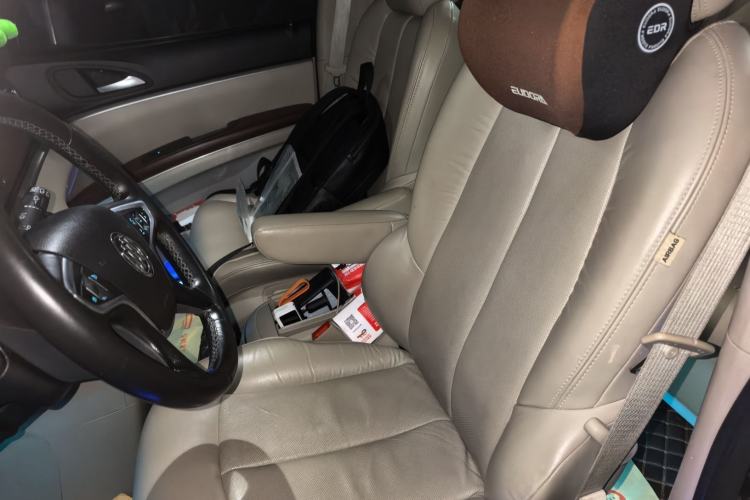 Used Buick GL8 2014 3.0L XT Luxury Business Flagship Edition Left Front Seat