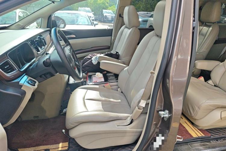 Used Buick GL8 2014 2.4L CT Luxury Business Comfort Edition Left Front Seat
