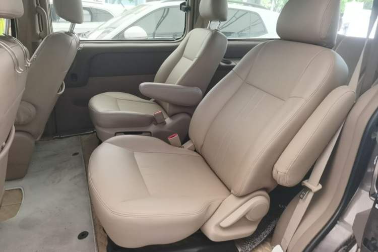 Used Buick GL8 2014 2.4L Classic Edition Left Rear Seat