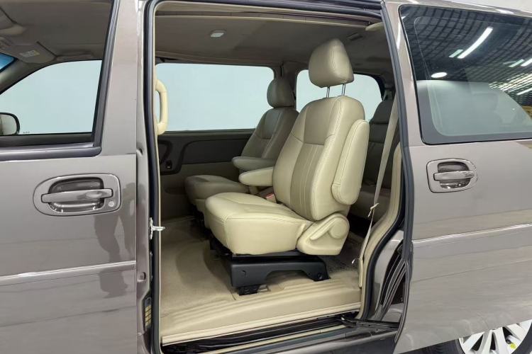 Used Buick GL8 2014 2.4L Classic Edition Left Rear Seat