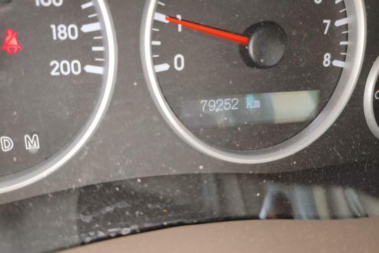 Used Buick GL8 2014 2.4L Comfort Edition Odometer Close Up