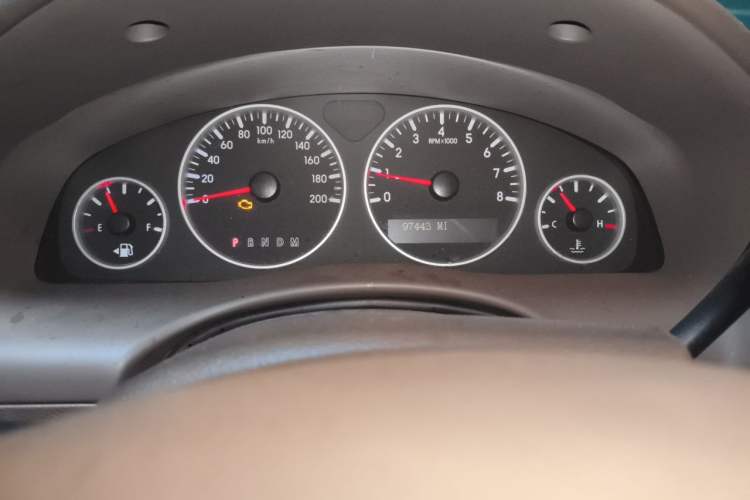 Used Buick GL8 2014 2.4L Classic Edition Odometer Close Up