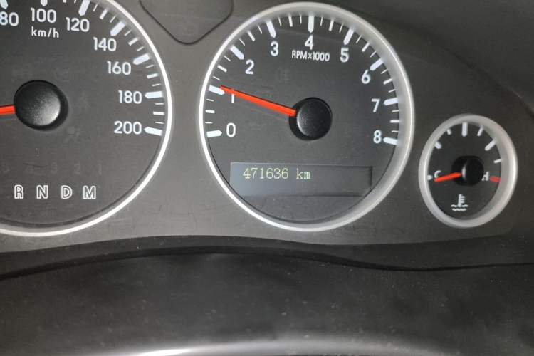 Used Buick GL8 2014 2.4L Executive Edition Odometer Close Up