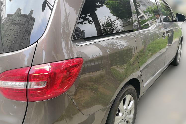 Used Buick GL8 2014 3.0L GT Luxury Business Haoya Edition Rear Right 45 Deg