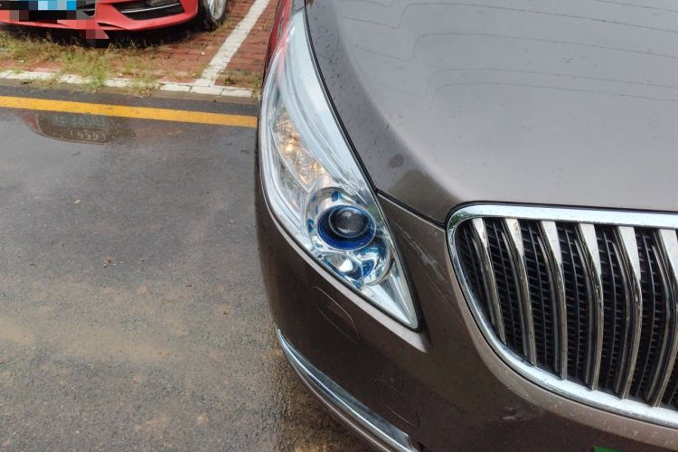 Used Buick GL8 2014 2.4L LT Luxury Business Executive Edition Right Front Headlight