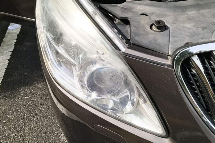 Used Buick GL8 2014 2.4L LT Luxury Business Executive Edition Right Front Headlight