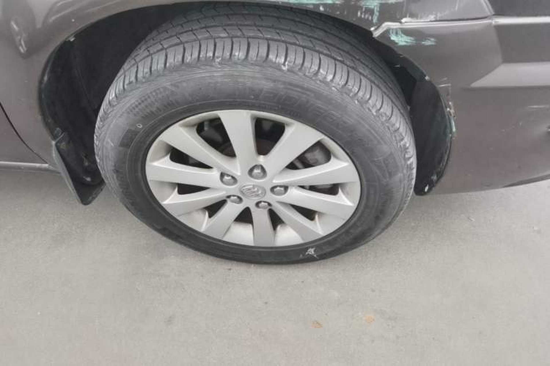 Used Buick GL8 2014 2.4L Classic Edition Right Front Wheel Hub