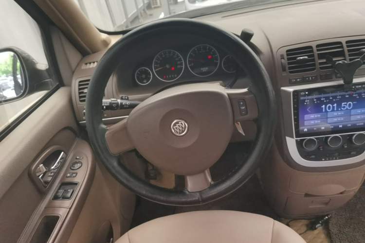 Used Buick GL8 2014 2.4L Classic Edition Steering Wheel