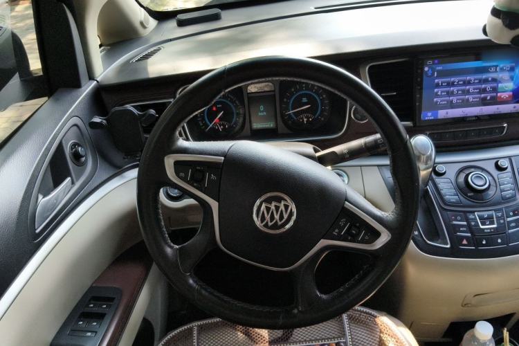 Used Buick GL8 2014 2.4L LT Luxury Business Executive Edition Steering Wheel
