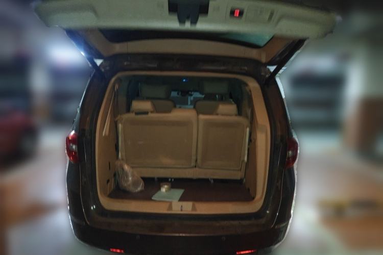 Used Buick GL8 2014 2.4L LT Luxury Business Executive Edition Trunk