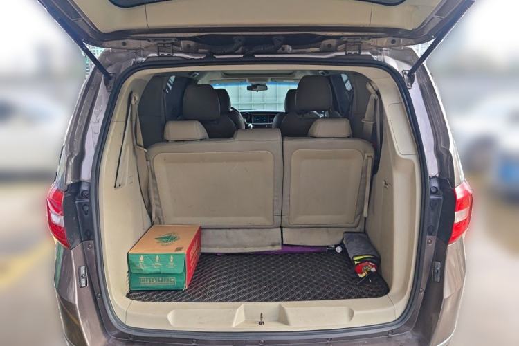 Used Buick GL8 2014 2.4L CT Luxury Business Comfort Edition Trunk