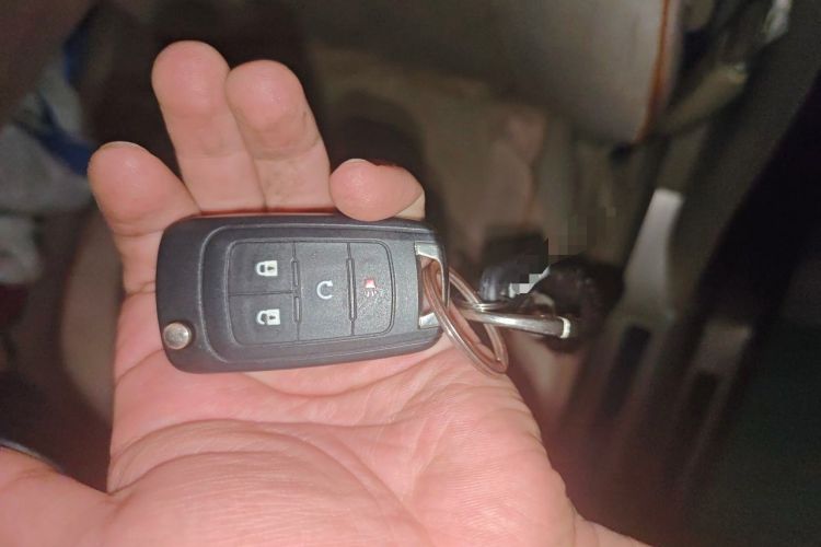 Used Buick GL8 2014 2.4L CT Luxury Business Comfort Edition Vehicle Key