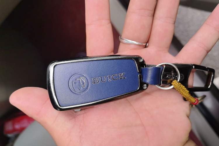 Used Buick GL8 2014 3.0L GT Luxury Business Haoya Edition Vehicle Key