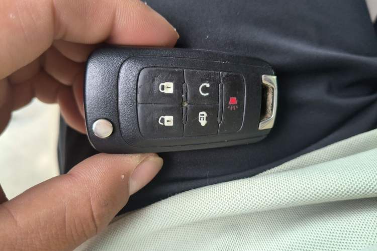Used Buick GL8 2014 3.0L GT Luxury Business Haoya Edition Vehicle Key