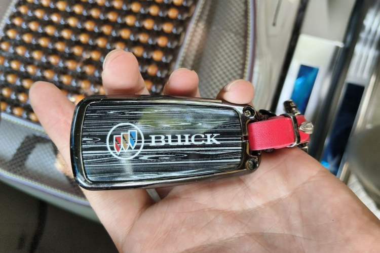 Used Buick GL8 2014 2.4L LT Luxury Business Executive Edition Vehicle Key