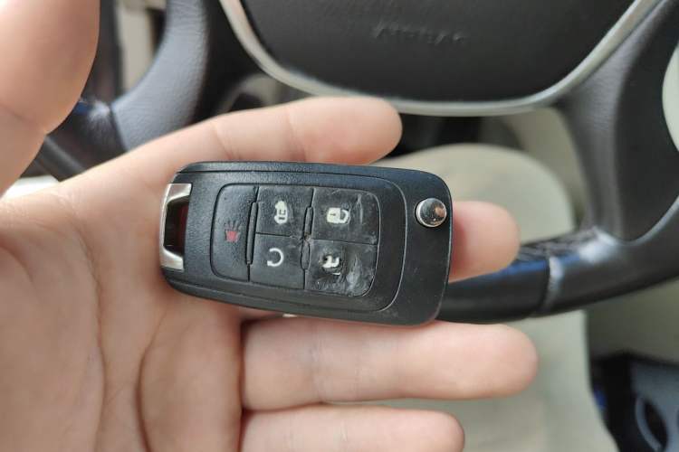 Used Buick GL8 2014 3.0L GT Luxury Business Haoya Edition Vehicle Key
