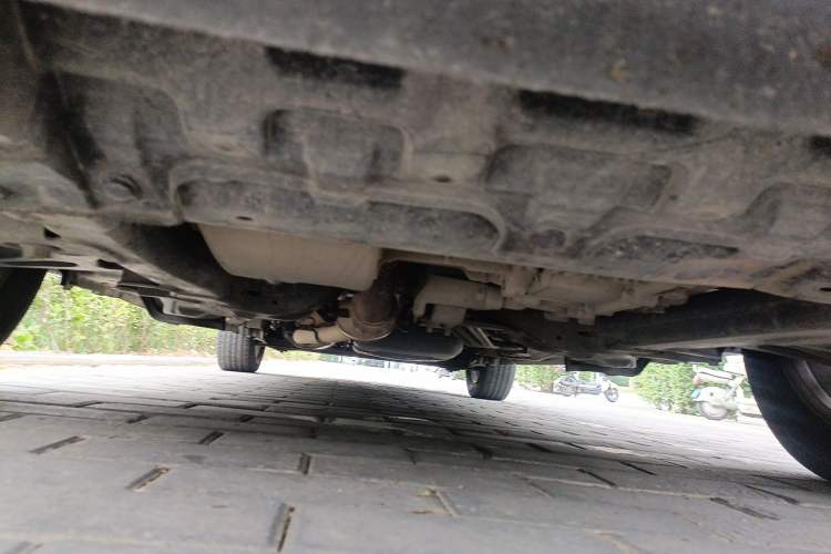 Used Buick GL8 2014 2.4L Classic Edition Chassis Front